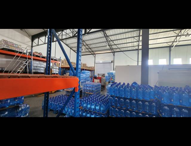 1,100M² WAREHOUSE TO LET IN RIVERGATE